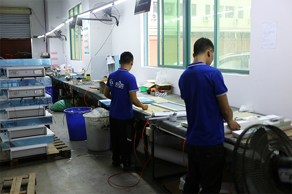 Quality Control Inspection of Mirror Components